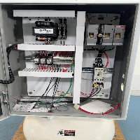 Champion Oil-Less Air Compressor image 3